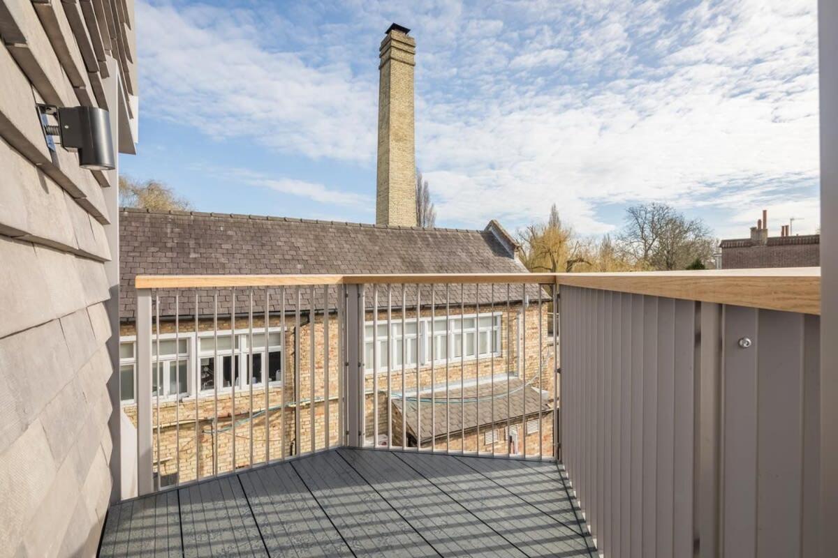 Luxurious City Centre Apartment With Balcony Cambridge  Exteriér fotografie